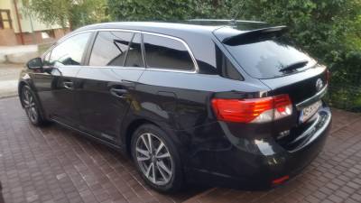 Toyota Avensis-2-IMG-nav